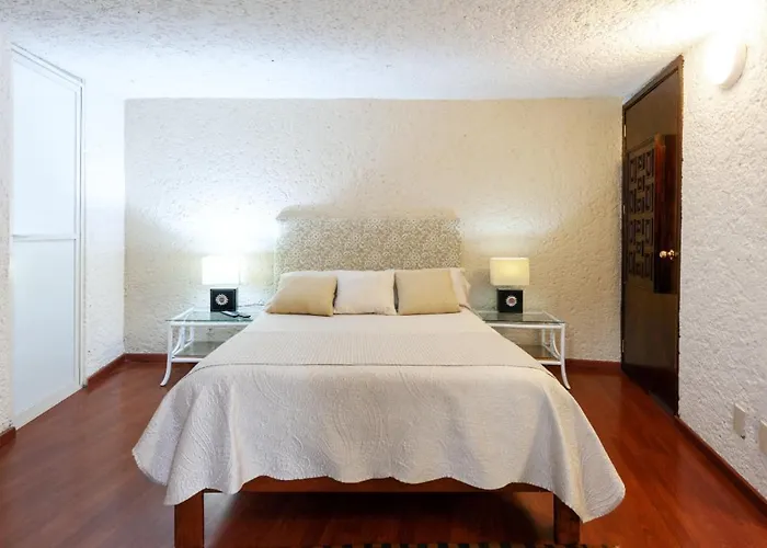 2b, Vista, Garden House, Welcome To San Angel Apartment *